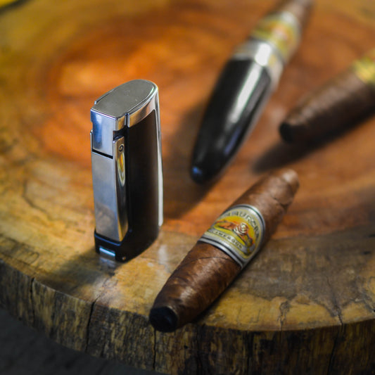 Pulsar Triple Lighter Black