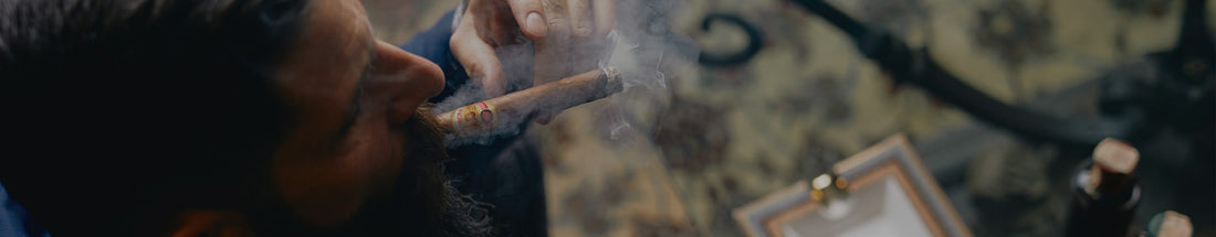 ROBUSTO CIGAR BY LA AURORA