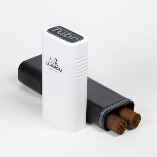 La Aurora x Tübr Gordo premium travel cigar case